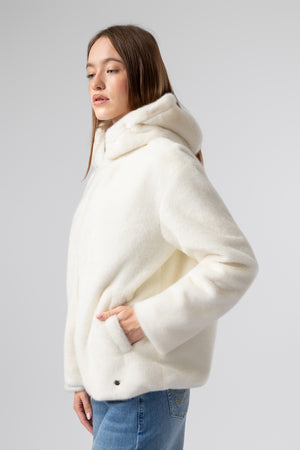 lelosi jas van imitatiebont cozy 1